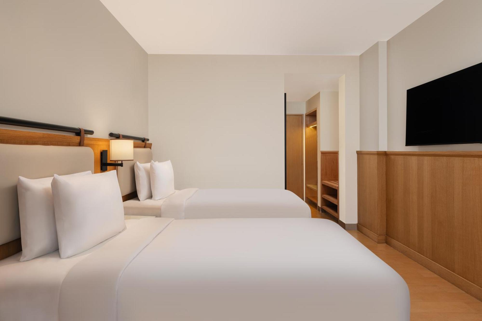 Fairfield By Marriott Hotel