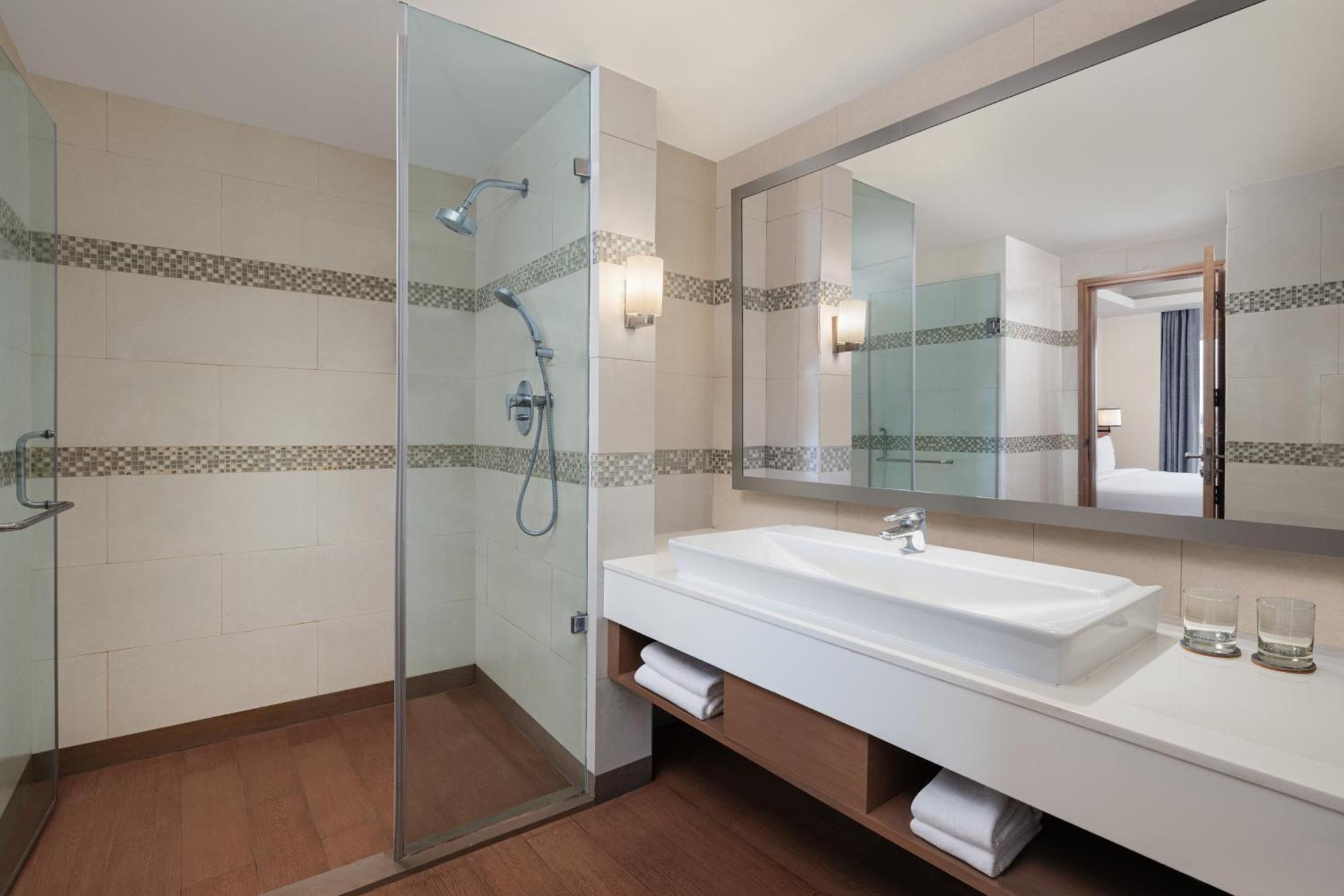 Fairfield By Marriott होटल 4*